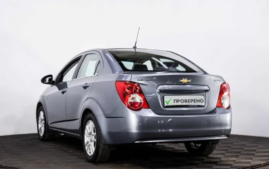 Chevrolet Aveo 1.60 механика, фото №4