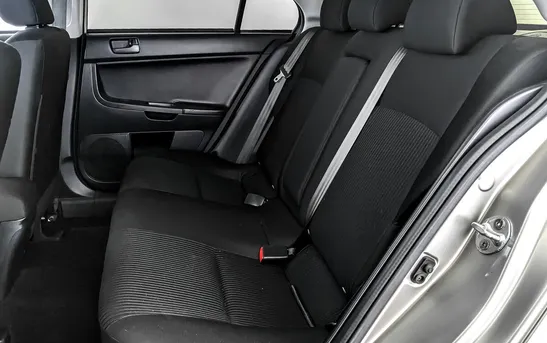 Mitsubishi Lancer 1.60 механика, фото №6