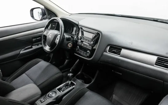Mitsubishi Outlander 2.00 вариатор, фото №5