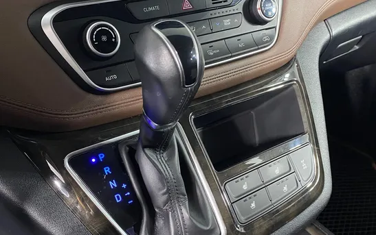 Hyundai Grand Starex 2.50 автоматическая, фото №10