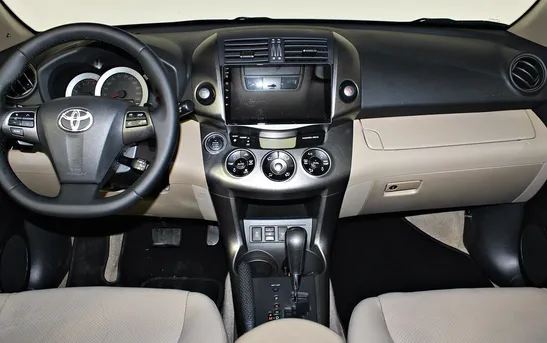 Toyota RAV4 2.00 вариатор, фото №5