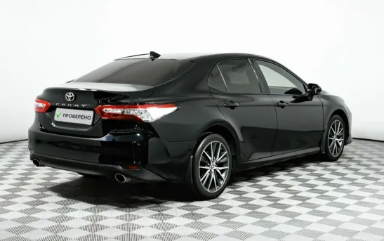 Toyota Camry 2.50 автоматическая, фото №2