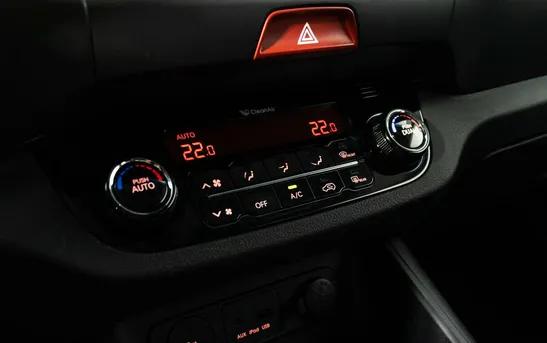 Kia Sportage 2.00 механика, фото №8