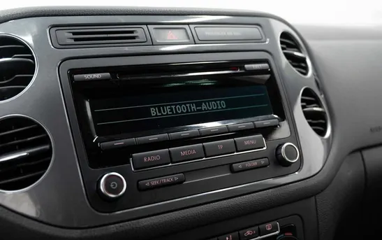 Volkswagen Tiguan 2.00 автоматическая, фото №9