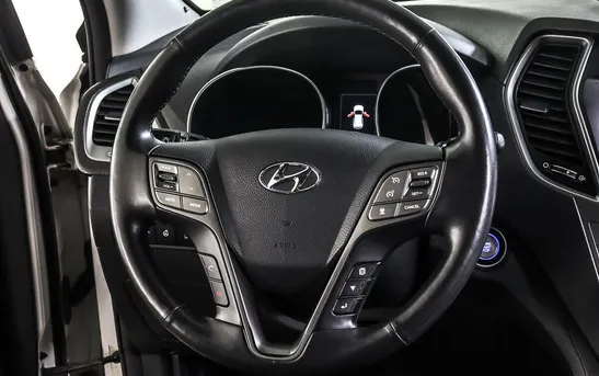 Hyundai Santa Fe 2.20 автоматическая, фото №10