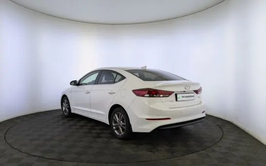 Hyundai Elantra 2.00 автоматическая, фото №4
