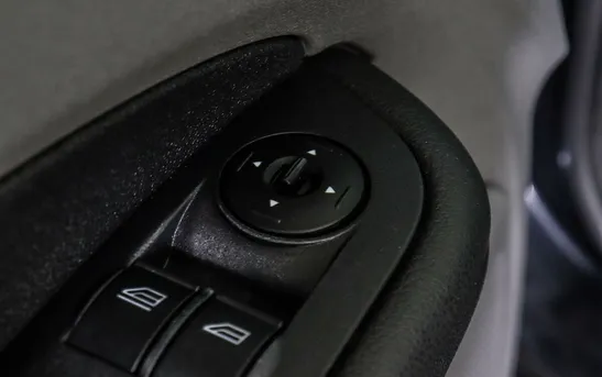 Ford Focus 1.60 автоматическая, фото №11