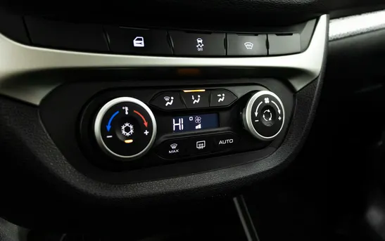 Lada (ВАЗ) Vesta 1.80 робот, фото №11