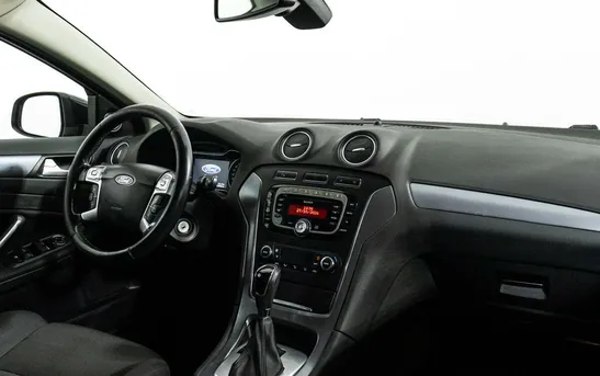 Ford Mondeo 2.30 автоматическая, фото №5
