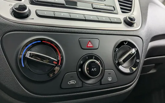 Hyundai Solaris 1.40 автоматическая, фото №7