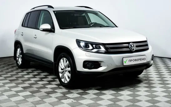 Volkswagen Tiguan 2.00 автоматическая, фото №3