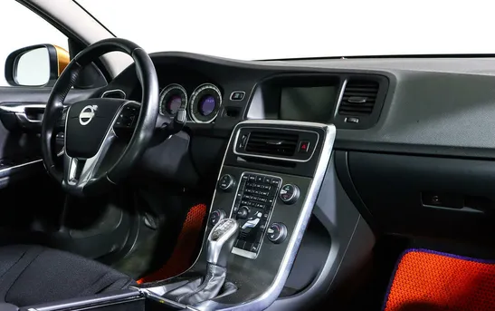 Volvo S60 1.60 робот, фото №5