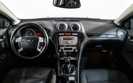 Ford Mondeo 2.00 механика, фото №6