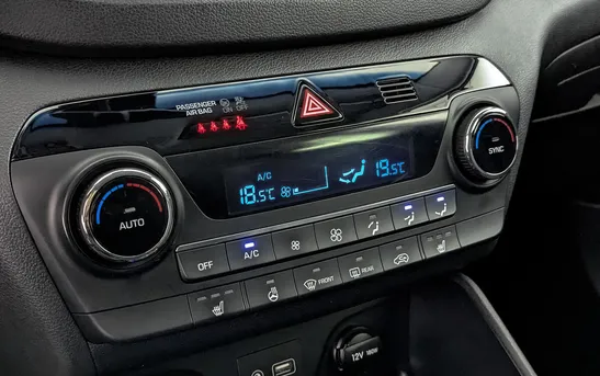 Hyundai Tucson 2.00 автоматическая, фото №11