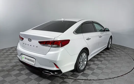 Hyundai Sonata 2.00 автоматическая, фото №2