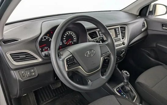 Hyundai Solaris 1.40 автоматическая, фото №8