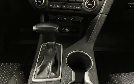 Kia Sportage 2.00 автоматическая, фото №11