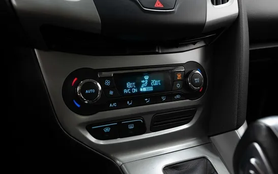 Ford Focus 1.60 робот, фото №11