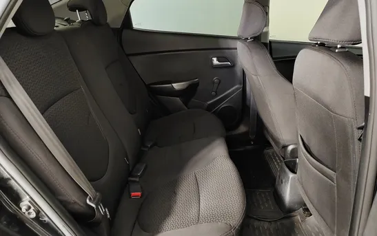 Kia Rio 1.40 механика, фото №8