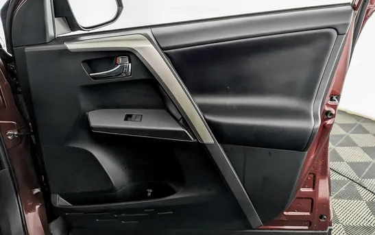 Toyota RAV4 2.00 вариатор, фото №15