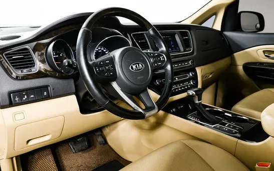 Kia Carnival 2.20 автоматическая, фото №7