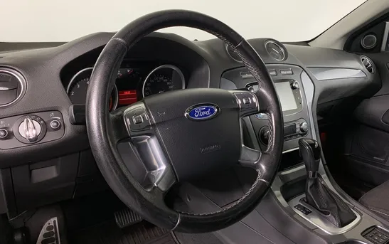 Ford Mondeo 2.30 автоматическая, фото №5