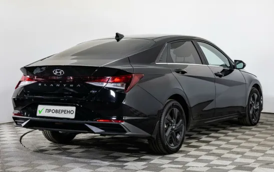 Hyundai Elantra 2.00 автоматическая, фото №2